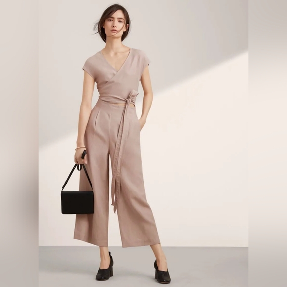 Aritzia Linen Brax Jumpsuit - Picture 1 of 3